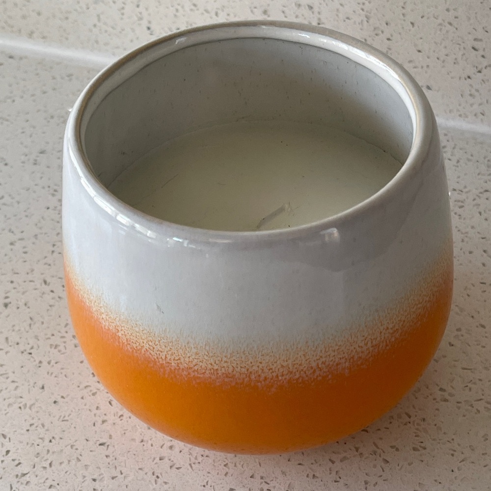 9 oz Mineral Spa Scented Ceramic Candle NWOT